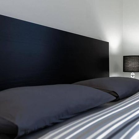 Apartamenty-Mi Crystal Варшава Екстер'єр фото